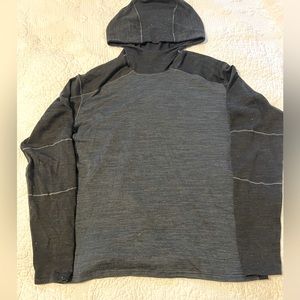 Kuhl Mountain hoodie sweater